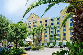 Comfort Suites Maingate East