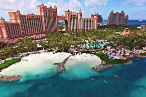 The Royal at Atlantis