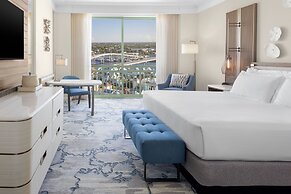 The Royal at Atlantis