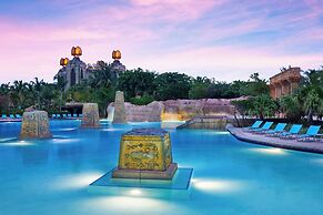 The Royal at Atlantis
