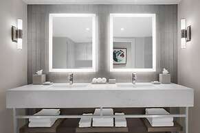 The Royal at Atlantis