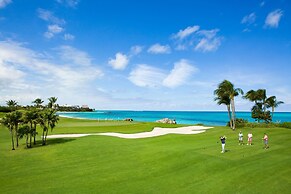 The Royal at Atlantis