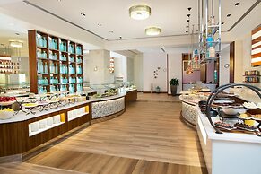 The Royal at Atlantis