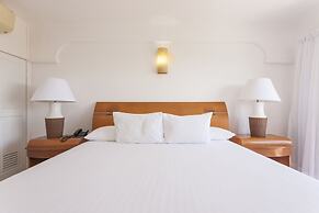 Coral Princess Hotel & Dive Resort