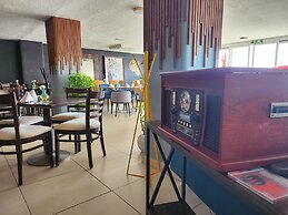 Coral Princess Hotel & Dive Resort