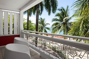 Grand Decameron Montego Beach, A Trademark All-Inclusive Resort