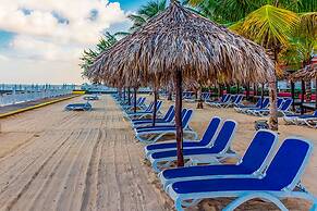 Grand Decameron Montego Beach, A Trademark All-Inclusive Resort