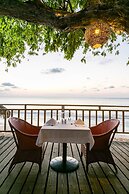 Grand Decameron Montego Beach, A Trademark All-Inclusive Resort