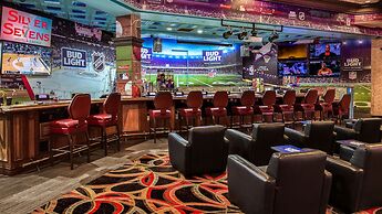 Silver Sevens Hotel and Casino, a Wyndham Garden