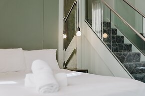 The Lancaster Hotel