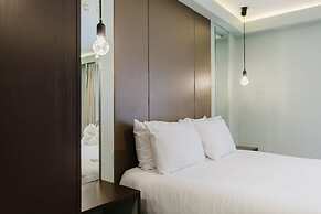 The Lancaster Hotel