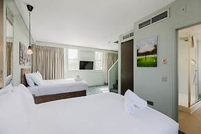 The Lancaster Hotel