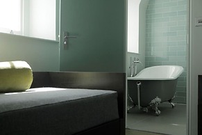 Signature Townhouse Hyde Park