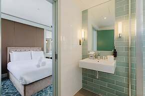 The Lancaster Hotel