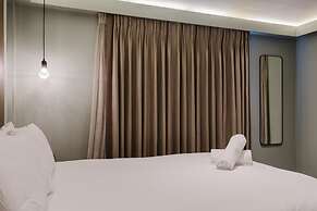 The Lancaster Hotel