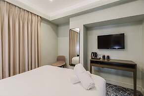 The Lancaster Hotel