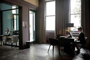 Signature Townhouse Hyde Park