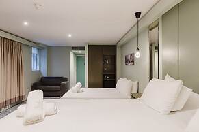 The Lancaster Hotel