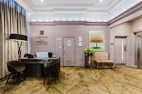 The Lancaster Hotel