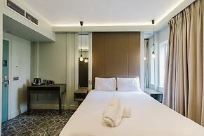 The Lancaster Hotel