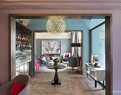 Signature Townhouse Hyde Park