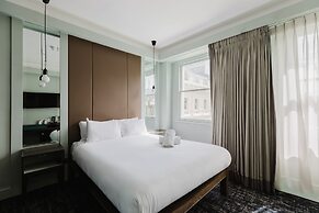 The Lancaster Hotel