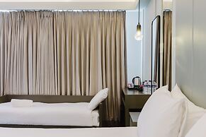 The Lancaster Hotel