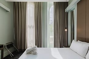 The Lancaster Hotel