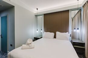 The Lancaster Hotel