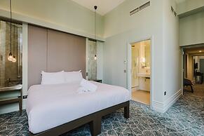 The Lancaster Hotel