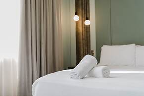 The Lancaster Hotel
