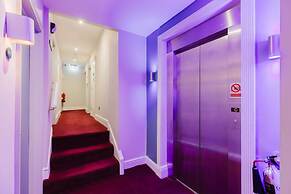 The Lancaster Hotel