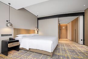 Sheraton Chengdu Lido Hotel