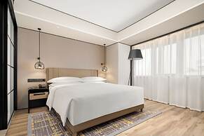 Sheraton Chengdu Lido Hotel