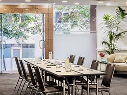 The Sebel Quay West Suites Sydney