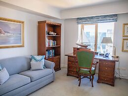 The Sebel Quay West Suites Sydney