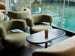 Pullman Quay Grand Sydney Harbour