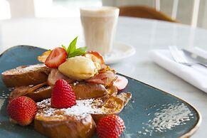 Pullman Quay Grand Sydney Harbour