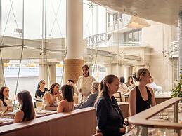 Pullman Quay Grand Sydney Harbour