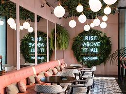 Pullman Quay Grand Sydney Harbour