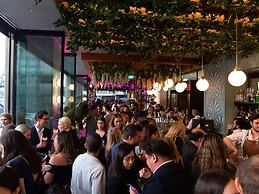 Pullman Quay Grand Sydney Harbour