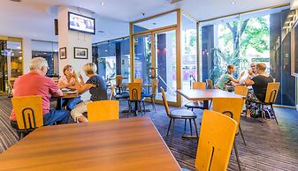 Nesuto Woolloomooloo Sydney Apartments