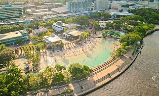 Cosmo Apartment Hotel