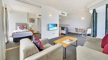 Cosmo Apartment Hotel