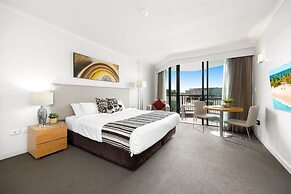 Cosmo Apartment Hotel