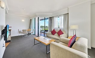 Cosmo Apartment Hotel