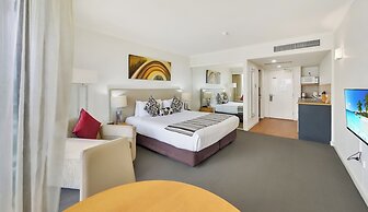 Cosmo Apartment Hotel