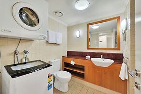 Cosmo Apartment Hotel