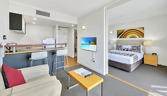 Cosmo Apartment Hotel