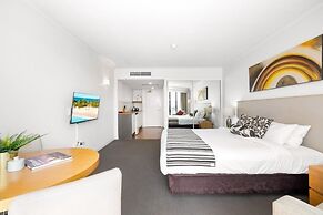 Cosmo Apartment Hotel